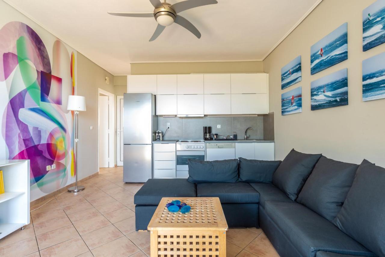Windsurfing Seaside Apartment Artemida Ngoại thất bức ảnh