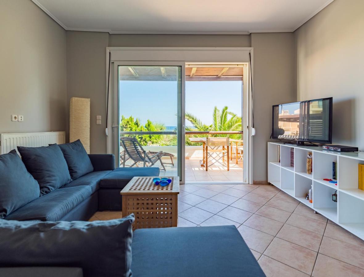 Windsurfing Seaside Apartment Artemida Ngoại thất bức ảnh